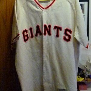 Meet your Posher, Hyphy